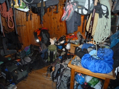 Das Materiallager der Oberreintalhütte