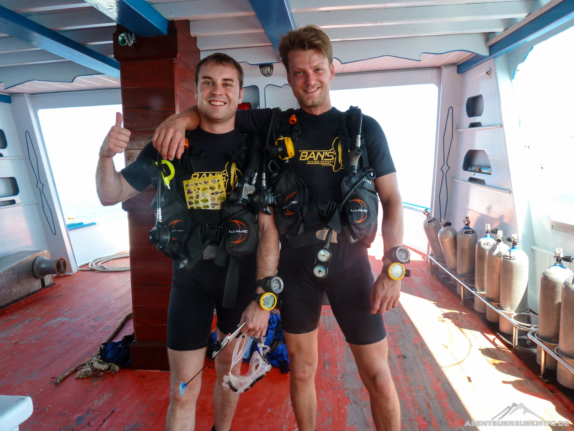 Fertig für die ersten Tauchgänge des Advanced Open Water Diver